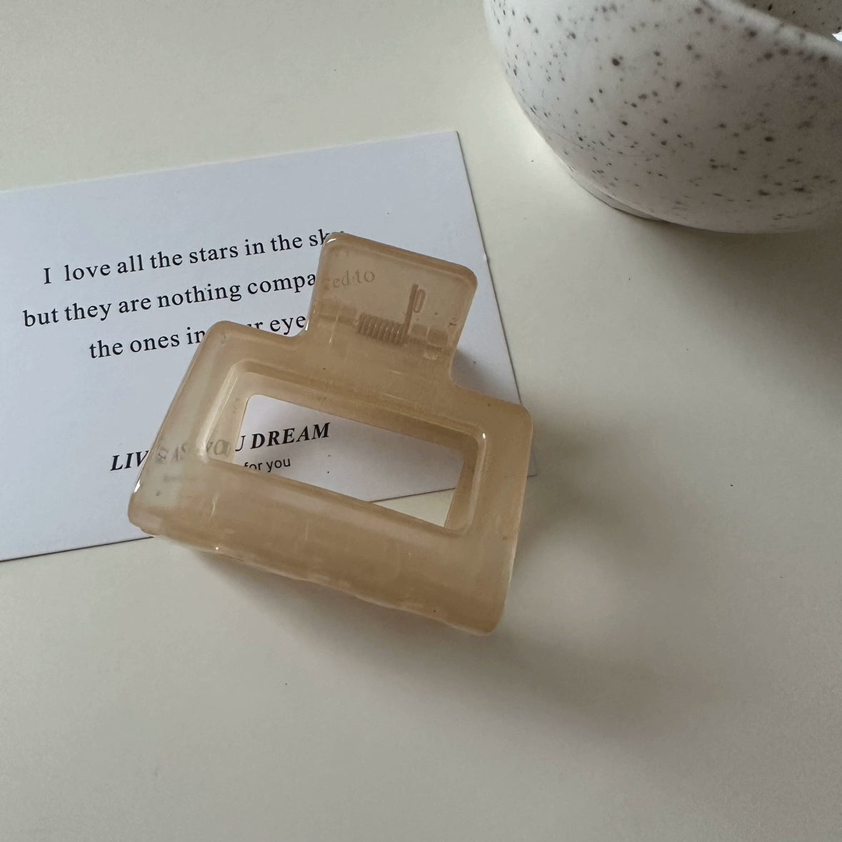 Perri Jelly Claw Clip - Light Brown [QQ2UI50X]