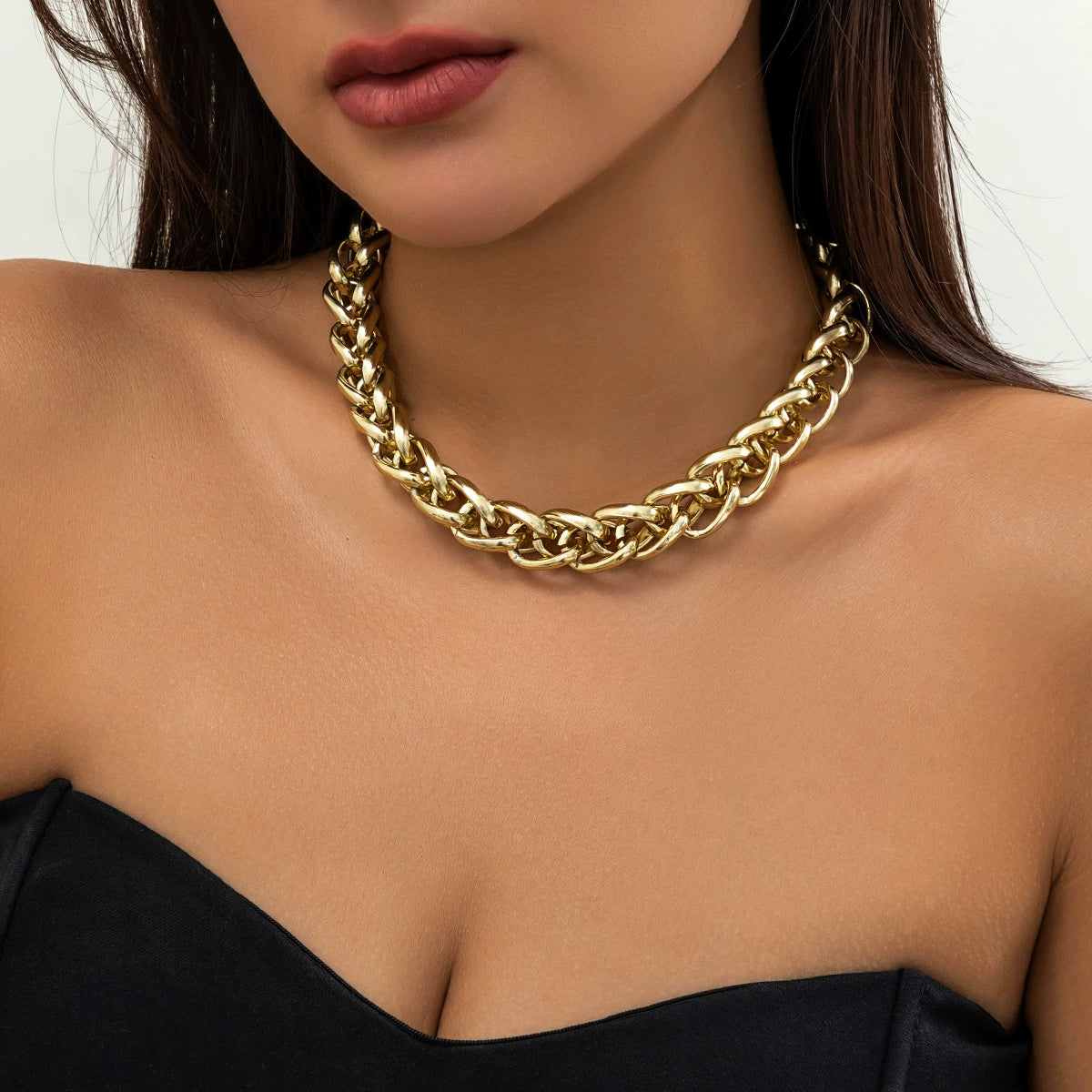 Royale Twisted Chain Necklace - Gold Tone [E5B6MJJC]