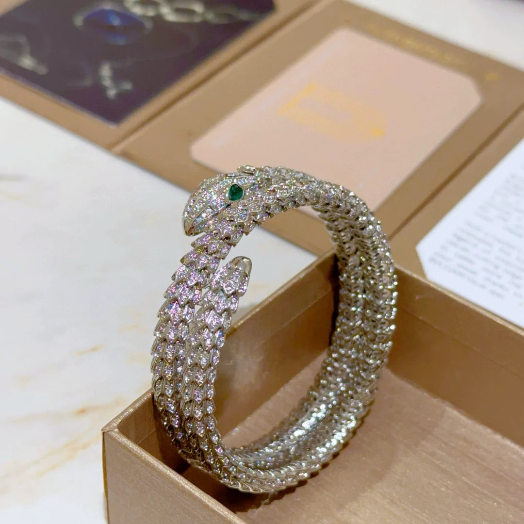 America Diamond Serpent Bracelet - White Gold Three Circle Full Diamond