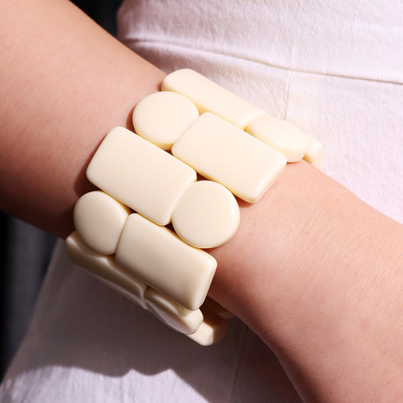 Kaia Sculptural Resin Bracelet - A [H7D19YKR]