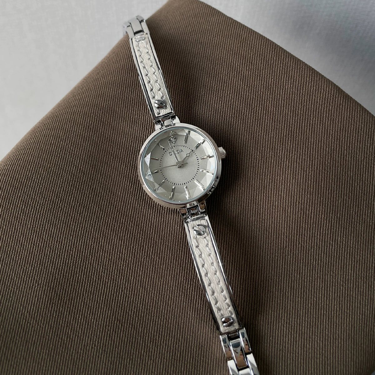 Atlee Slim Steel Watch - Silver-gray [DPB48917]