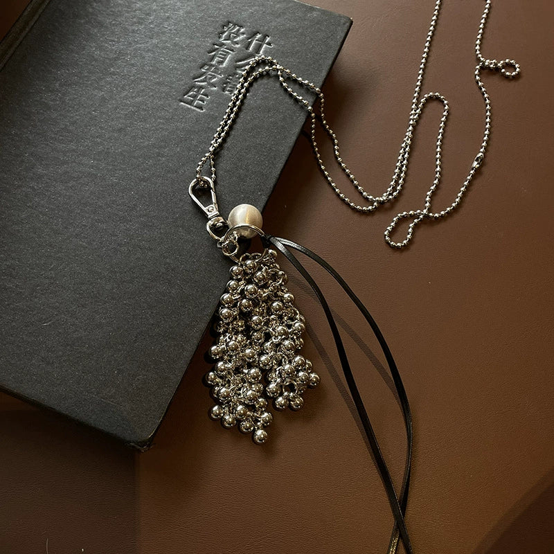Brianny Leopard Heart Tassel Necklace - Tassel Round Bead (Black Cord) [2JZGZ9V9]