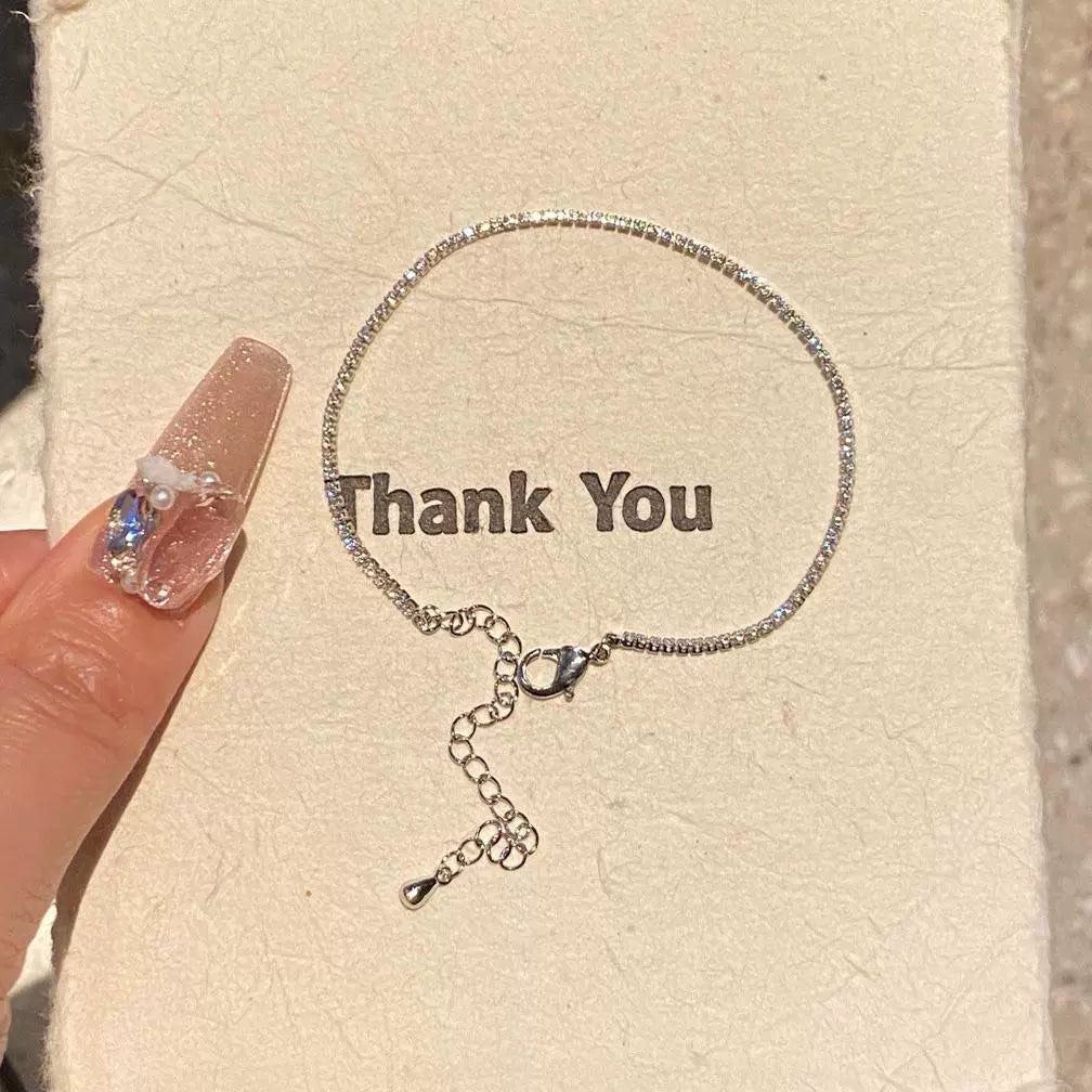 Acacia Dazzling Star Bracelet - Delicate White Diamond Bracelet