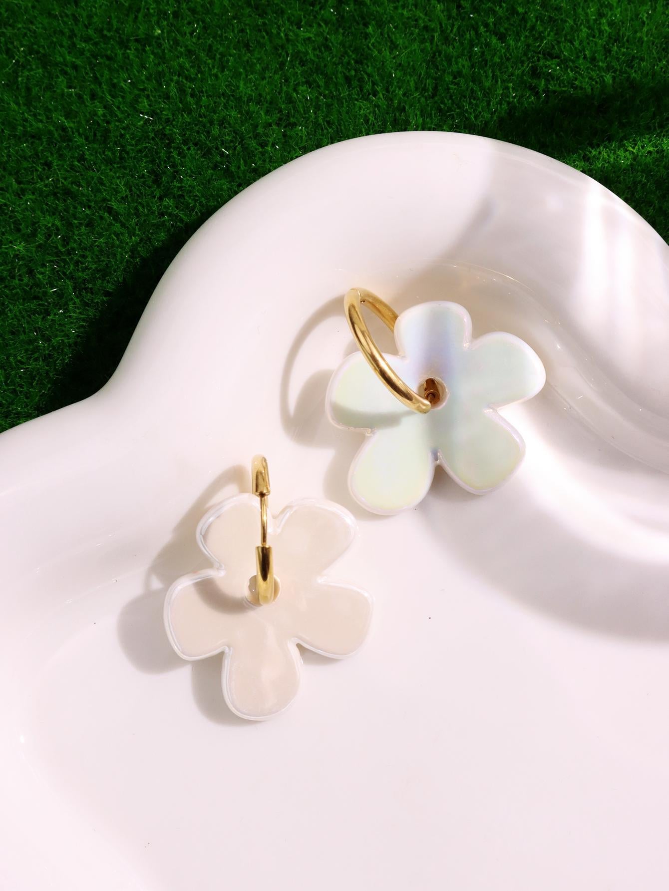 Munira Ceramic Bloom Drop Earrings - Blush Pink [ST3GVY49]
