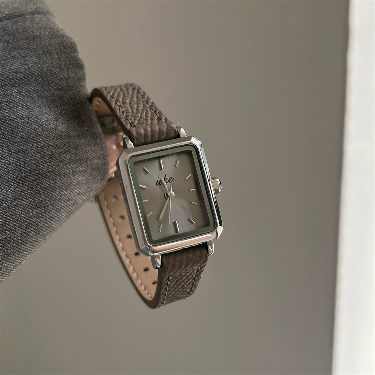 Meera Sleek Square Watch - Small Square Bar (Grey/Silver) [55290M5W]