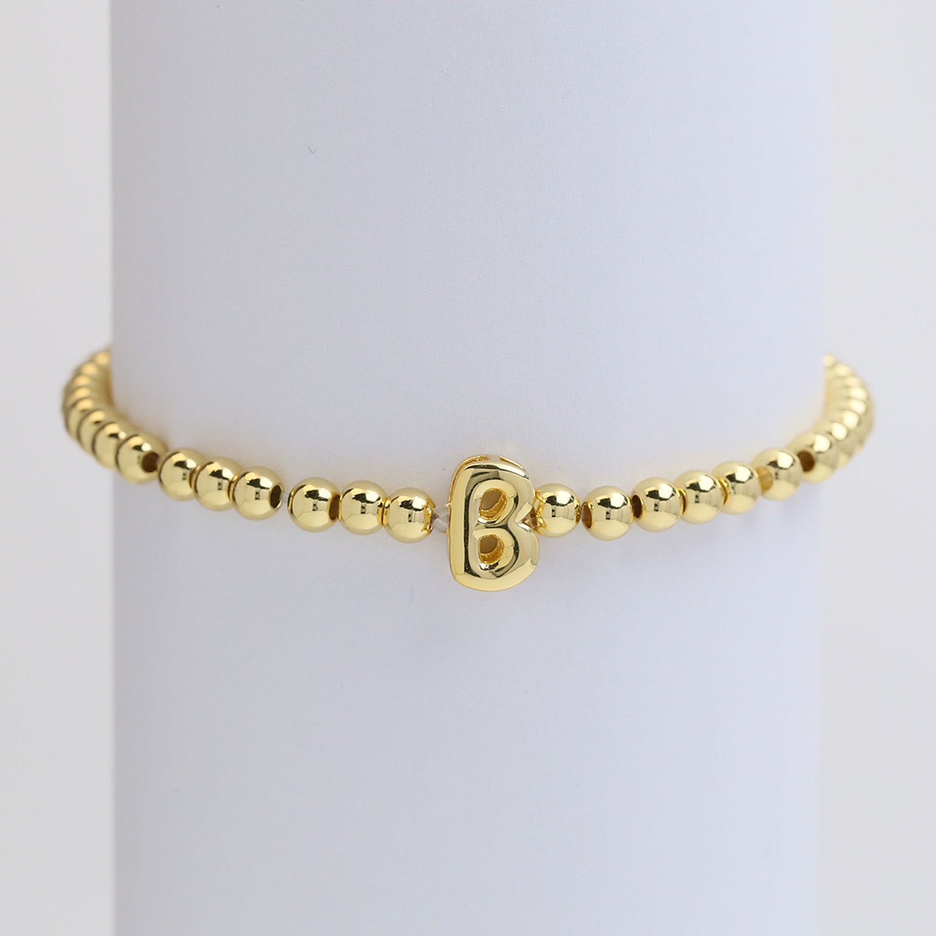 Jorie Polished Letter Bracelet - B [UN53F3LH]