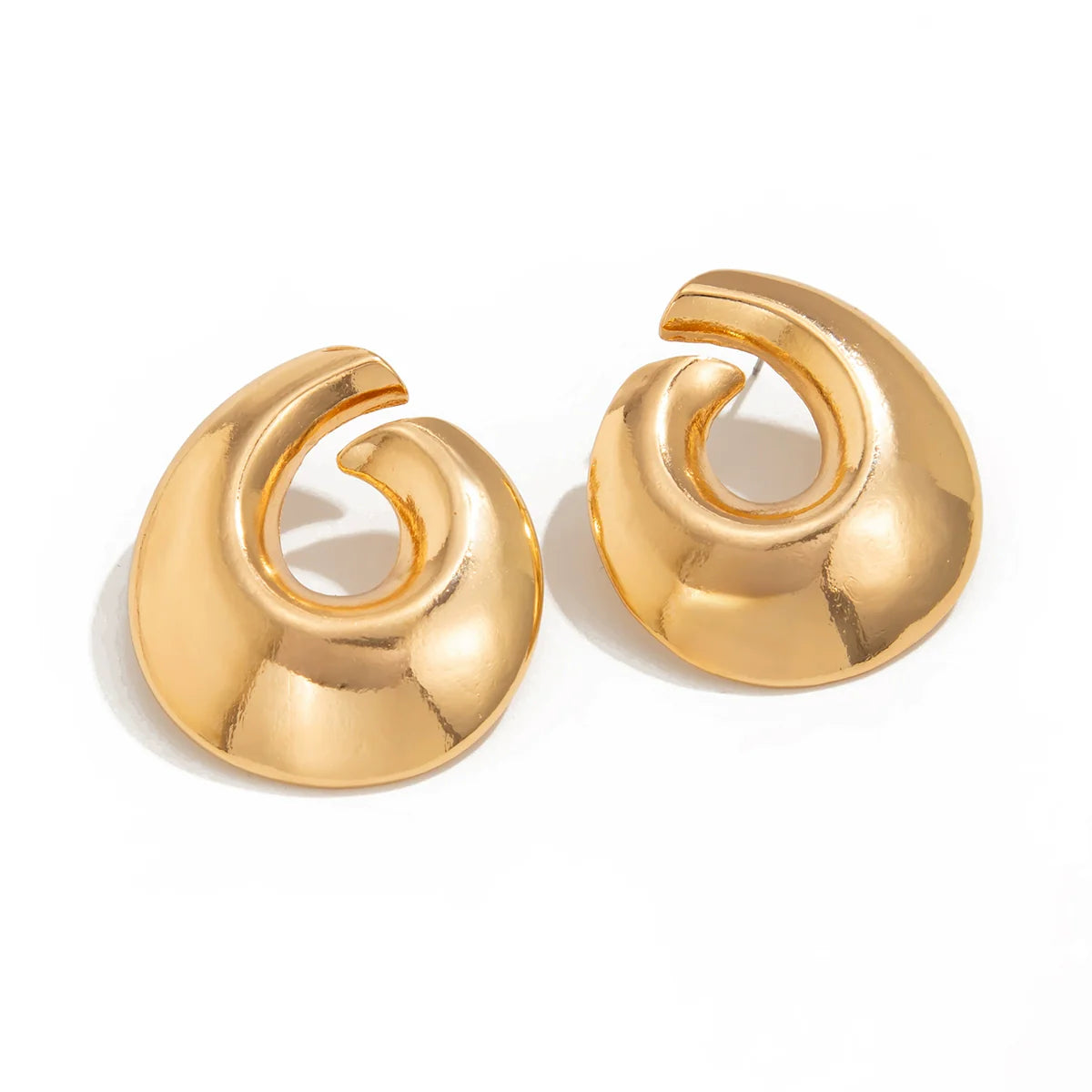 Maryella Sculptural Hollow Earrings - Gold