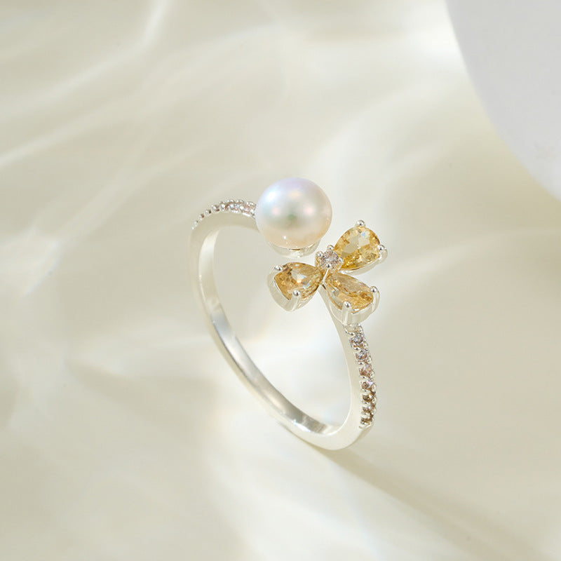 Braxton Petal Pearl Ring - Gold Tone Zircon Pearl [YA85OY11]