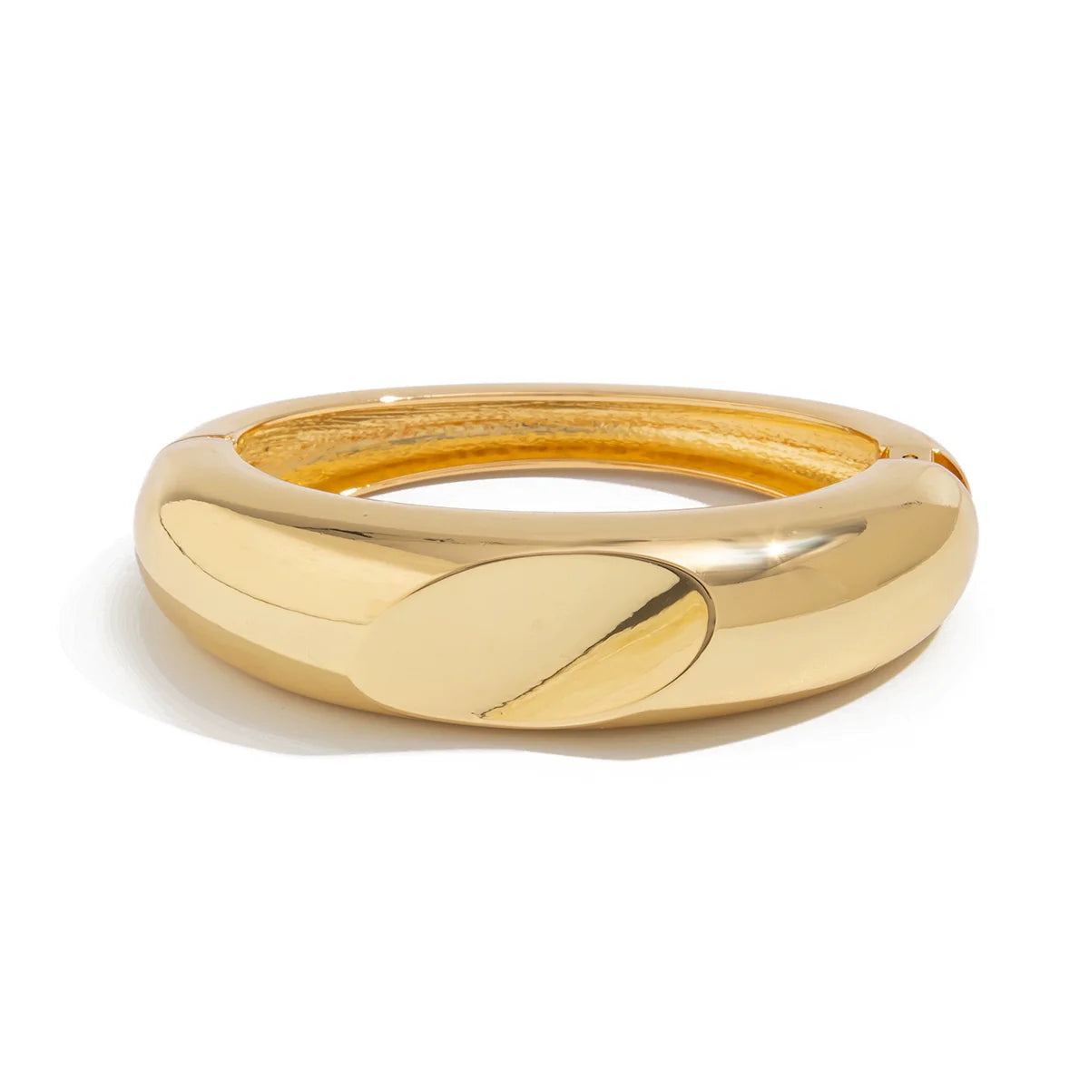Irie Wavy Waterdrop Cuff - Faceted Irregular Gold