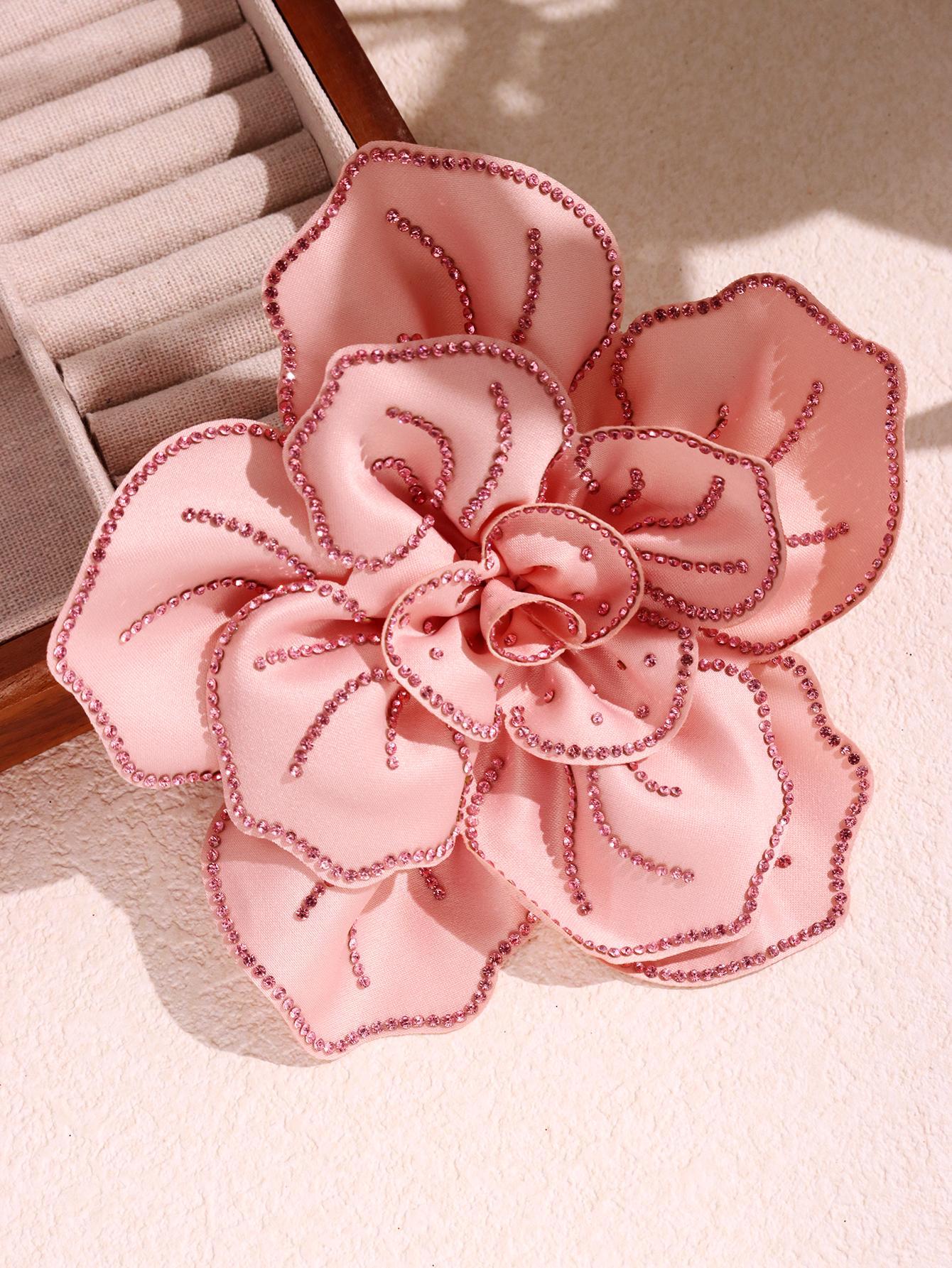 Jovanna Embellished Floral Brooch - C [F02H61J9]