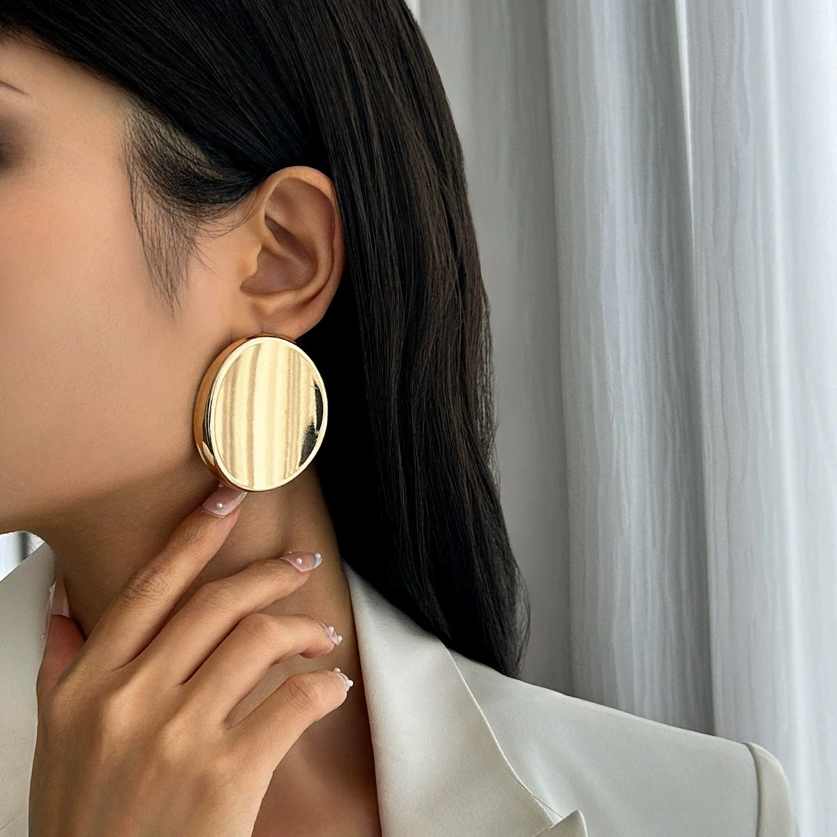 Tyra Sculptural Bow Petal Earrings - Style 04 Gold [RLKY5RJ1]