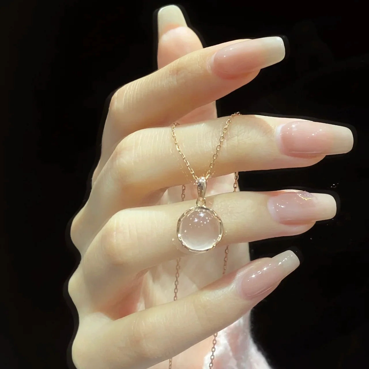 Jayleen Crystal Pendant Necklace - Rose Gold