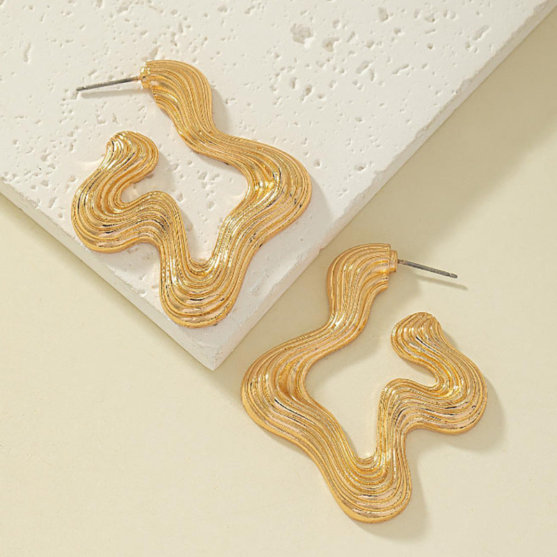 Melanny Geometric Statement Earrings - Gold [EMCGZF0S]