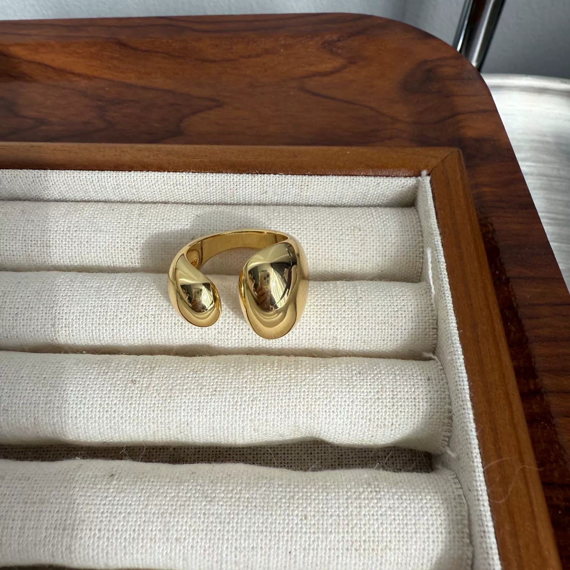 Audriana Asymmetric Open Ring - Gold Asymmetric Open Ring [GL06R915]