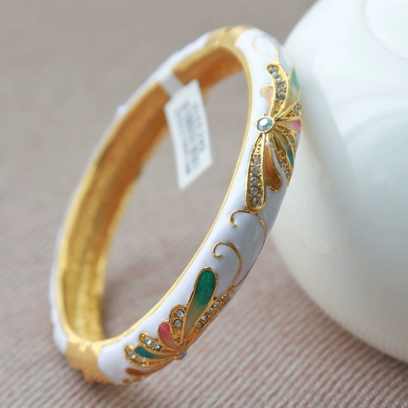 Angel Pave Open Cuff Bracelet - White (6 cm Opening) [S0JSB9HU]