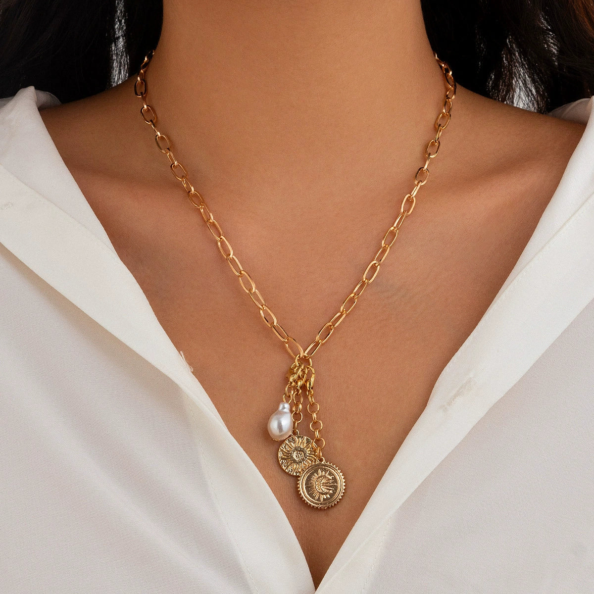 Iniya Dainty Pendant Necklace - 04 Gold Multi-Eye Tassel [KDH7RSQS]