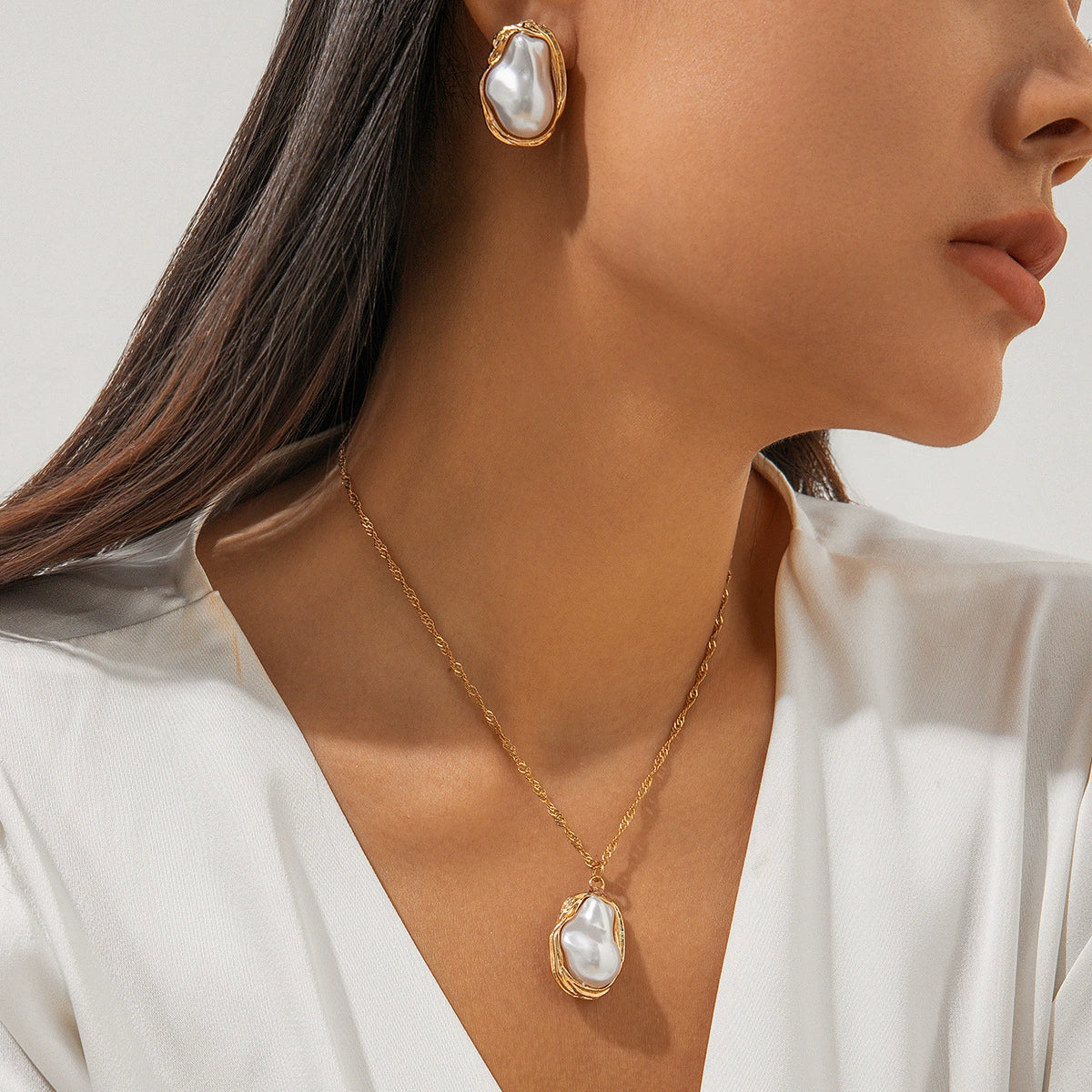 Dyana Baroque Pearl Collection - Necklace & Earrings Gold [131681LF]