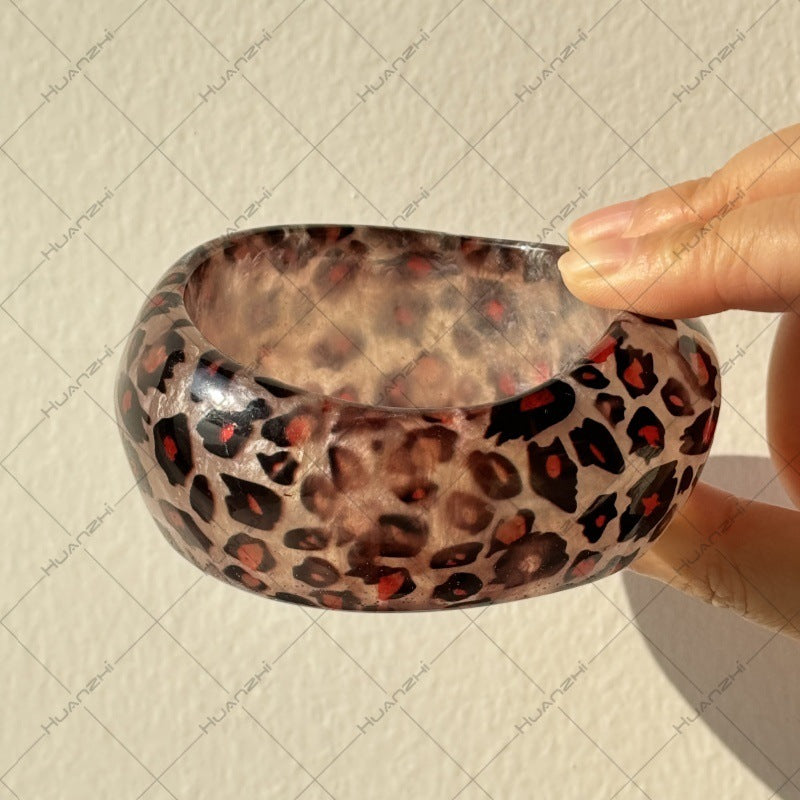 Liesl Chunky Resin Bracelet - Red & Orange Swirl [G8GLIPFU]