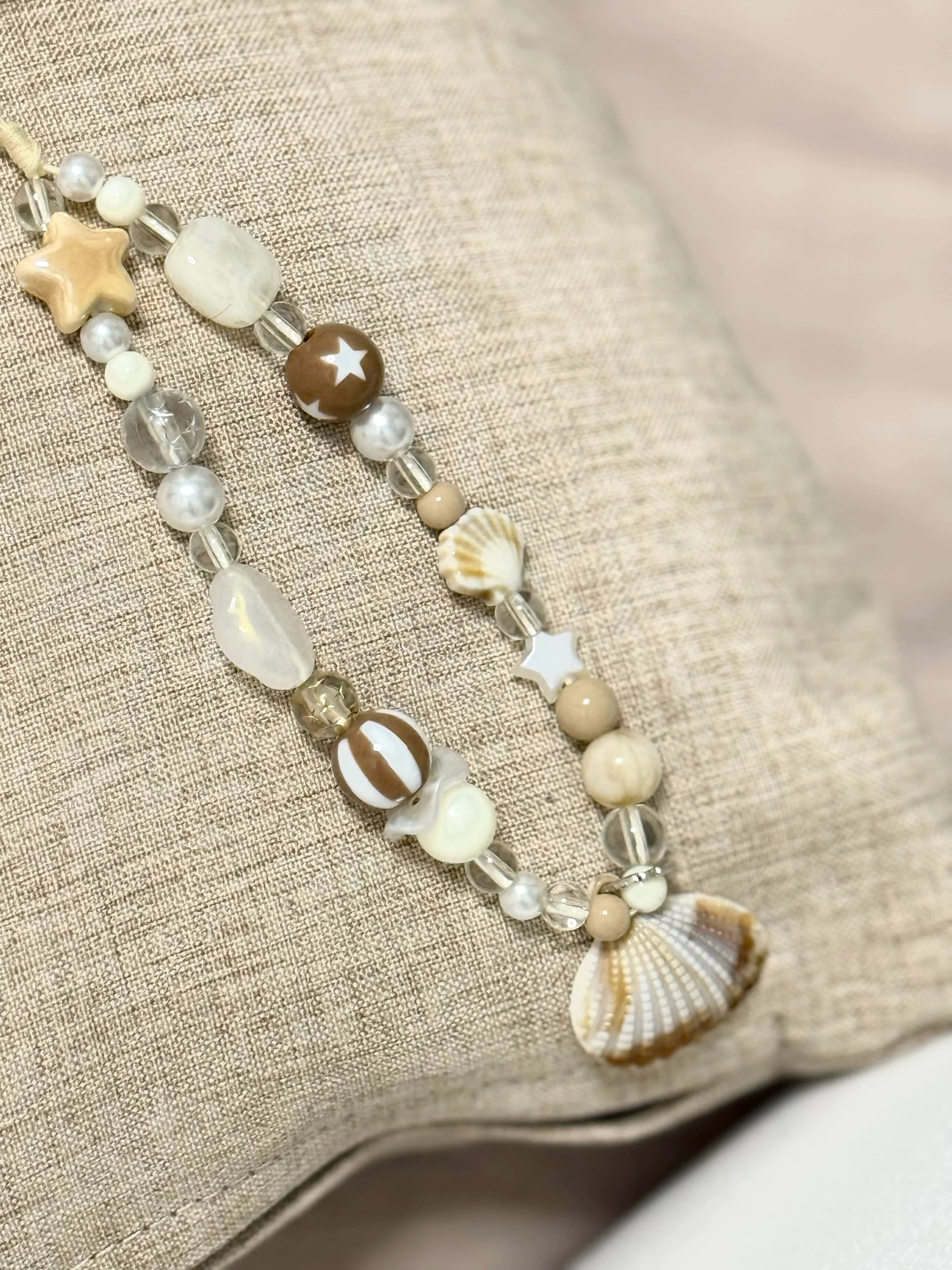 Alisa Beaded Bracelet Set - Shell Beaded Phone Chain