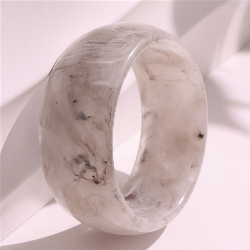 Alisia Swirl Resin Bracelet - Yellow Swirl (Inner Diameter 6.7cm) [I6N0ST39]
