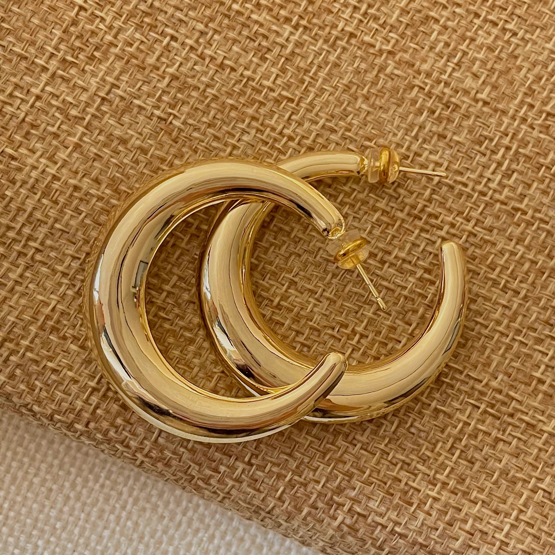 Anne Smooth Hoop Earrings - Gold Large (3cm)