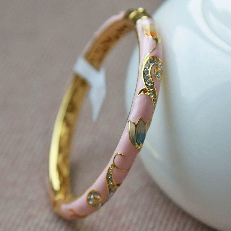 Ellagrace Delicate Lotus Bangle - Pink (high quality) [9NK1NNR5]