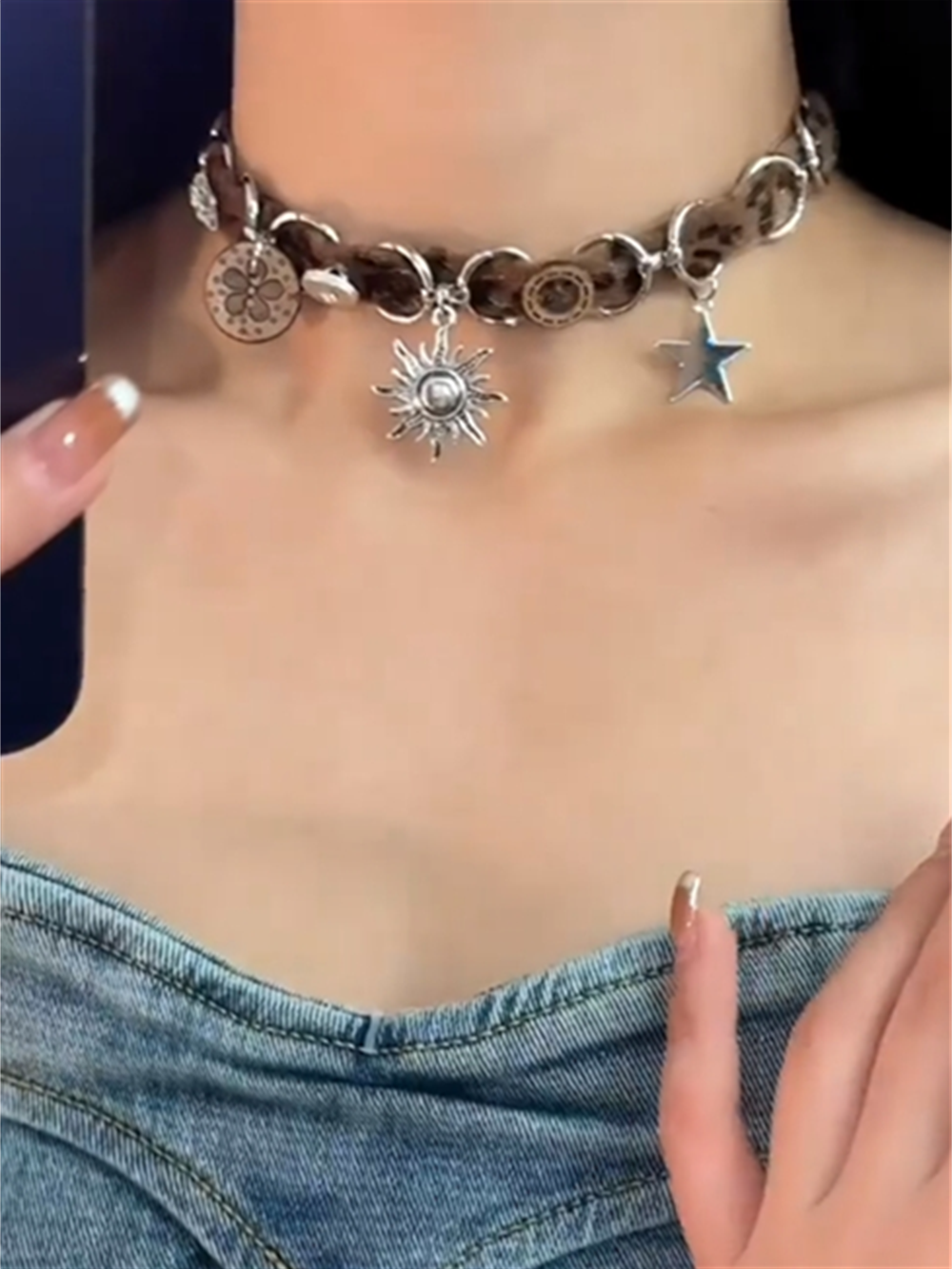 Mariyah Sun Pendant Choker - Sun Leather Necklace