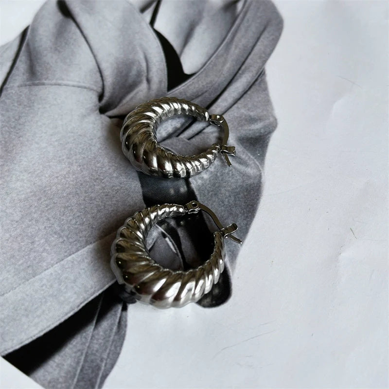 Kaylyn Croissant Hoop Earrings - Silver