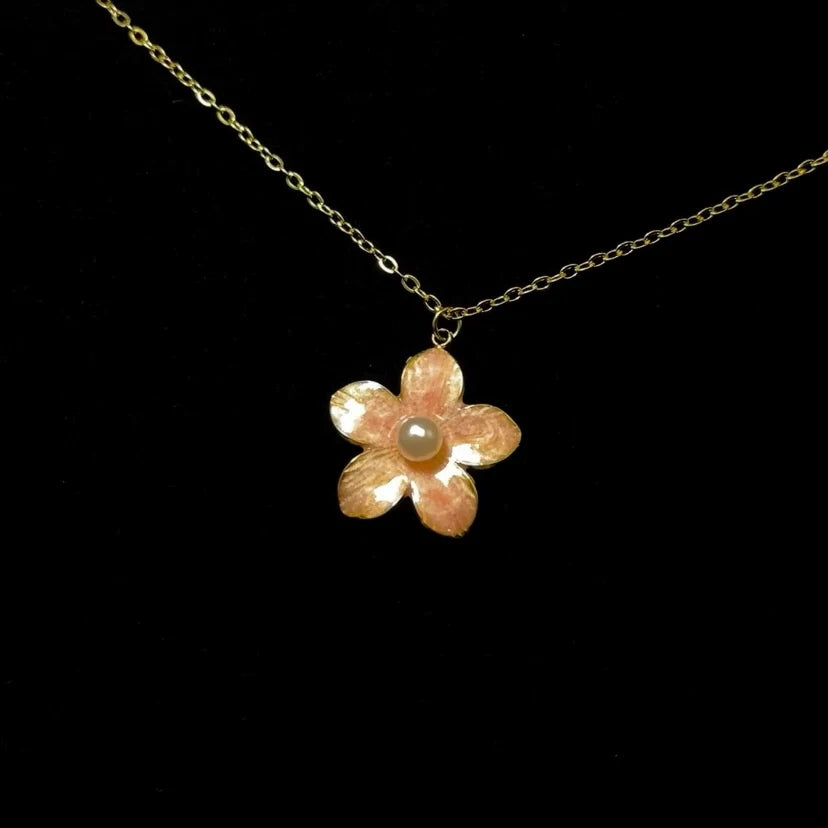 Sofi Pearl Blossom Necklace - Pink