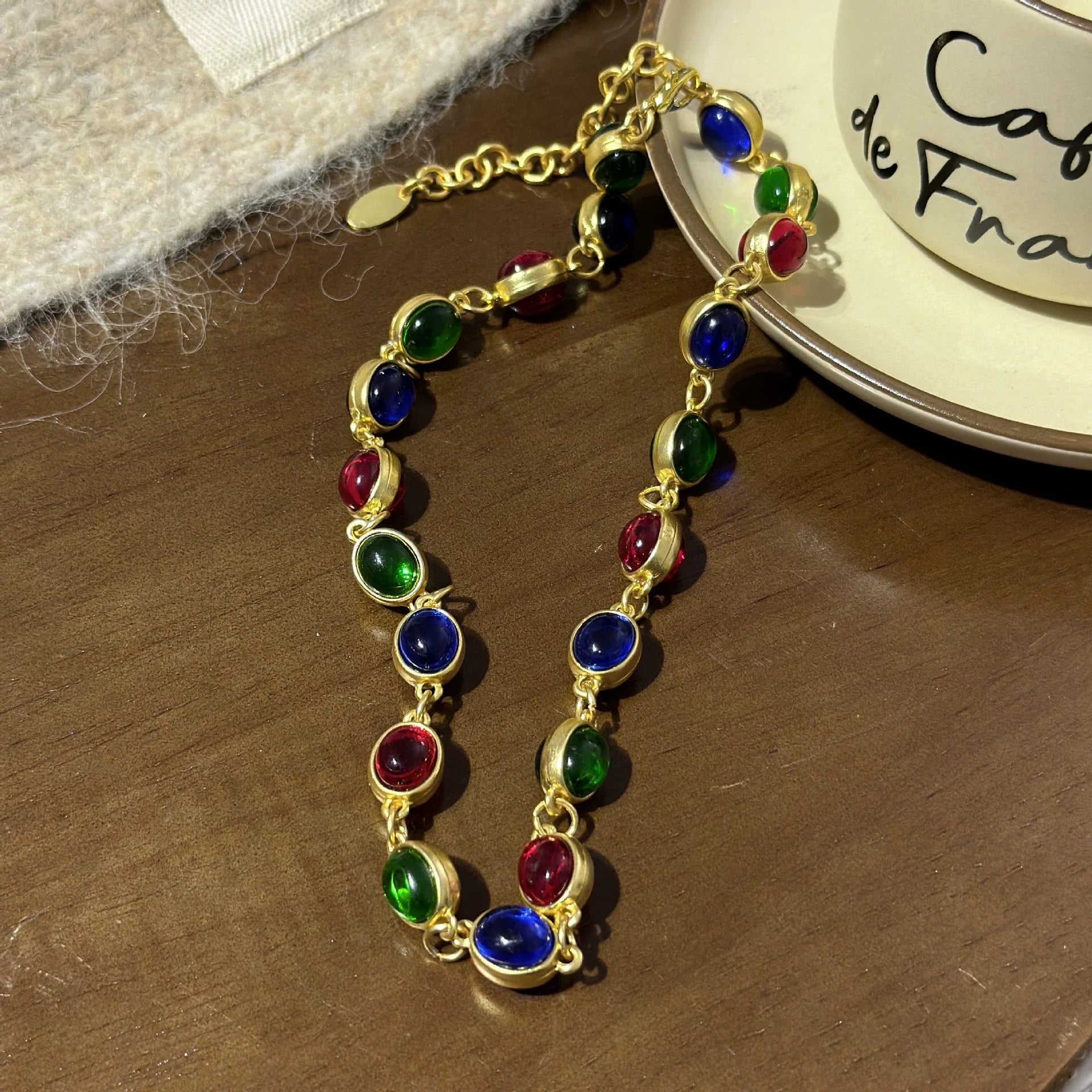 Darlyn Vintage Glass Necklace - Necklace