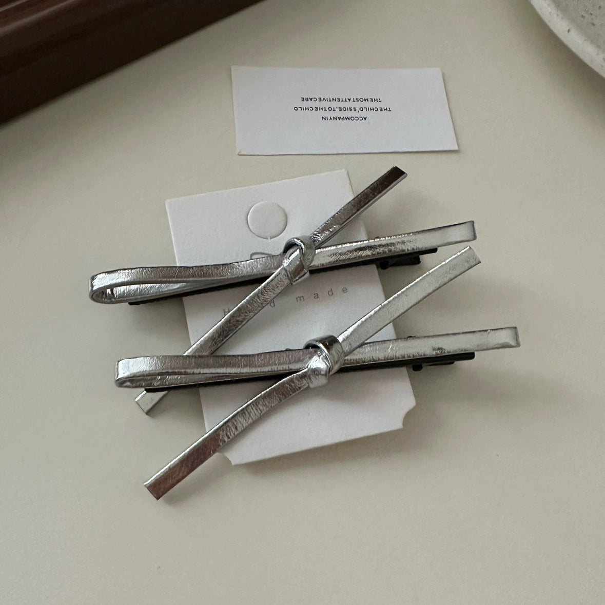 Nicolina Dainty Bow Hairpin - Silver Pair [2L3CC2ZM]
