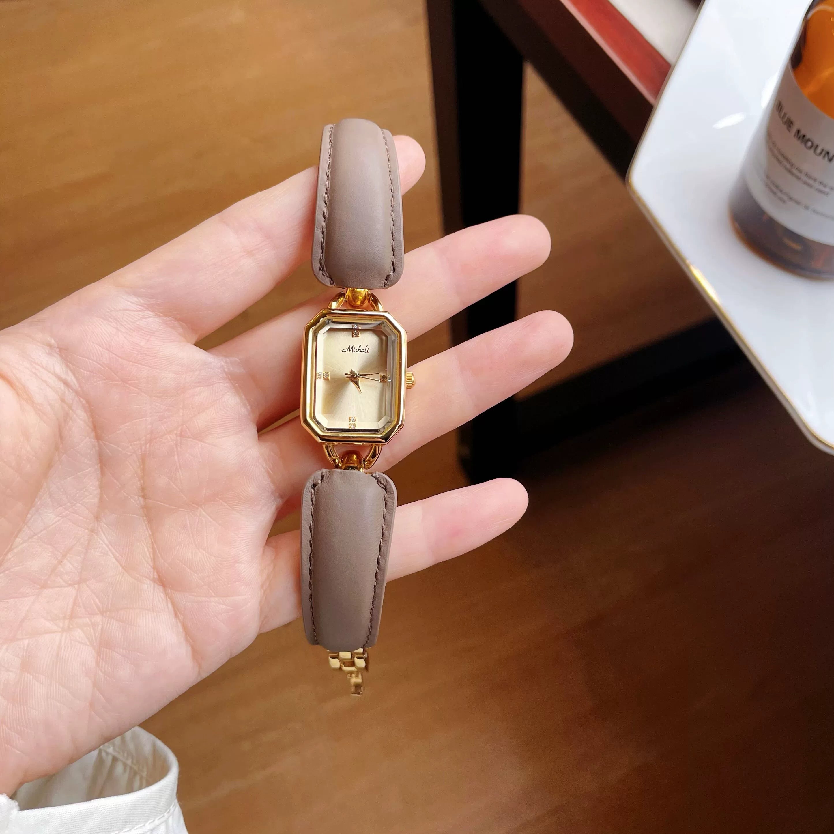 Joelle Luxe Chain Watch - Gold Dial Coffee Strap