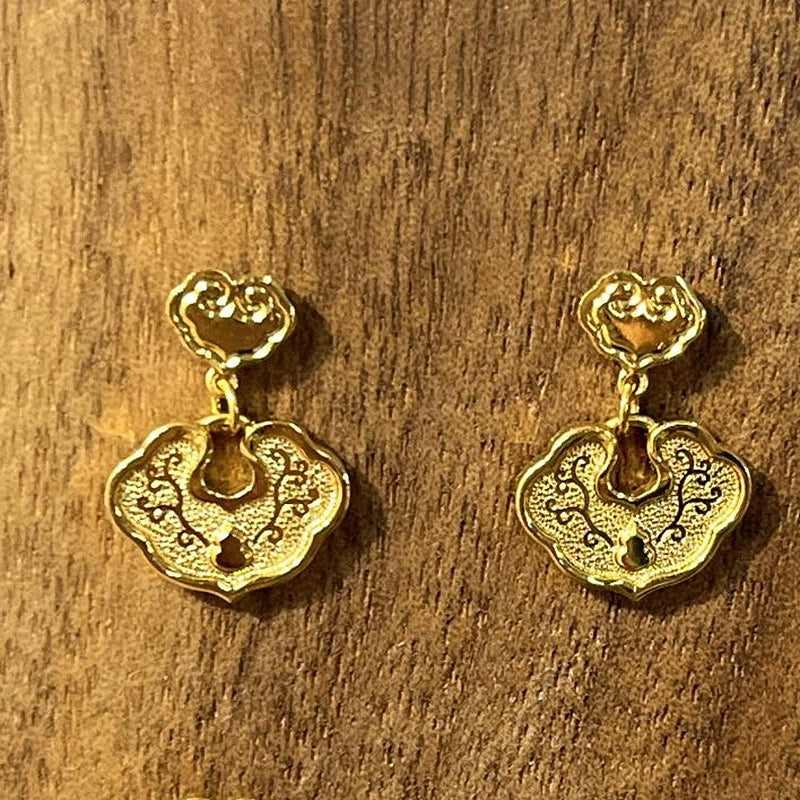 Jo Ruyi Lock Stud Earrings - Gold Ruyi Earrings