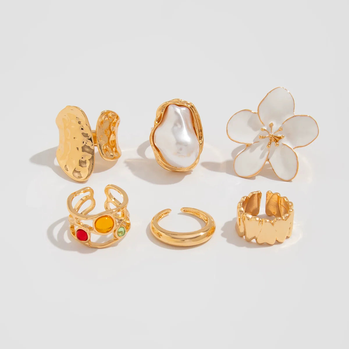 Kasia Baroque Floral Ring Set - Gold White Flower