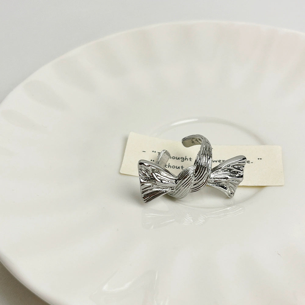 Kodie Sculptural Bow Jewelry - Bow Ring [U6MHKDL0]