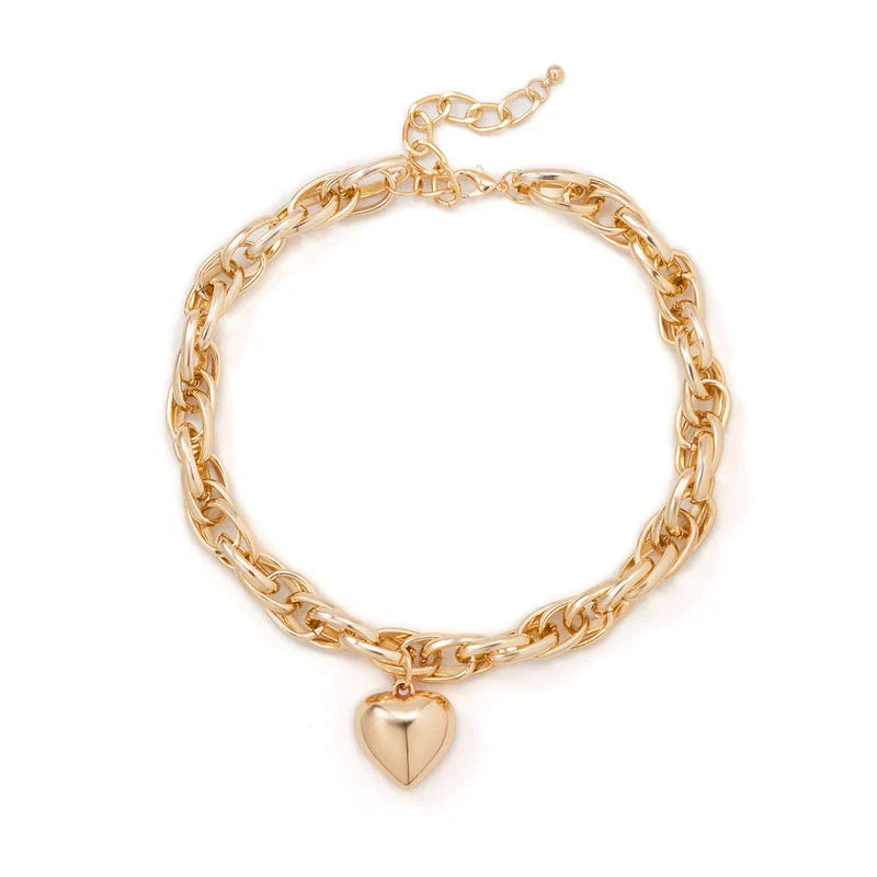 Collyns Chunky Heart Chain Necklace - Gold