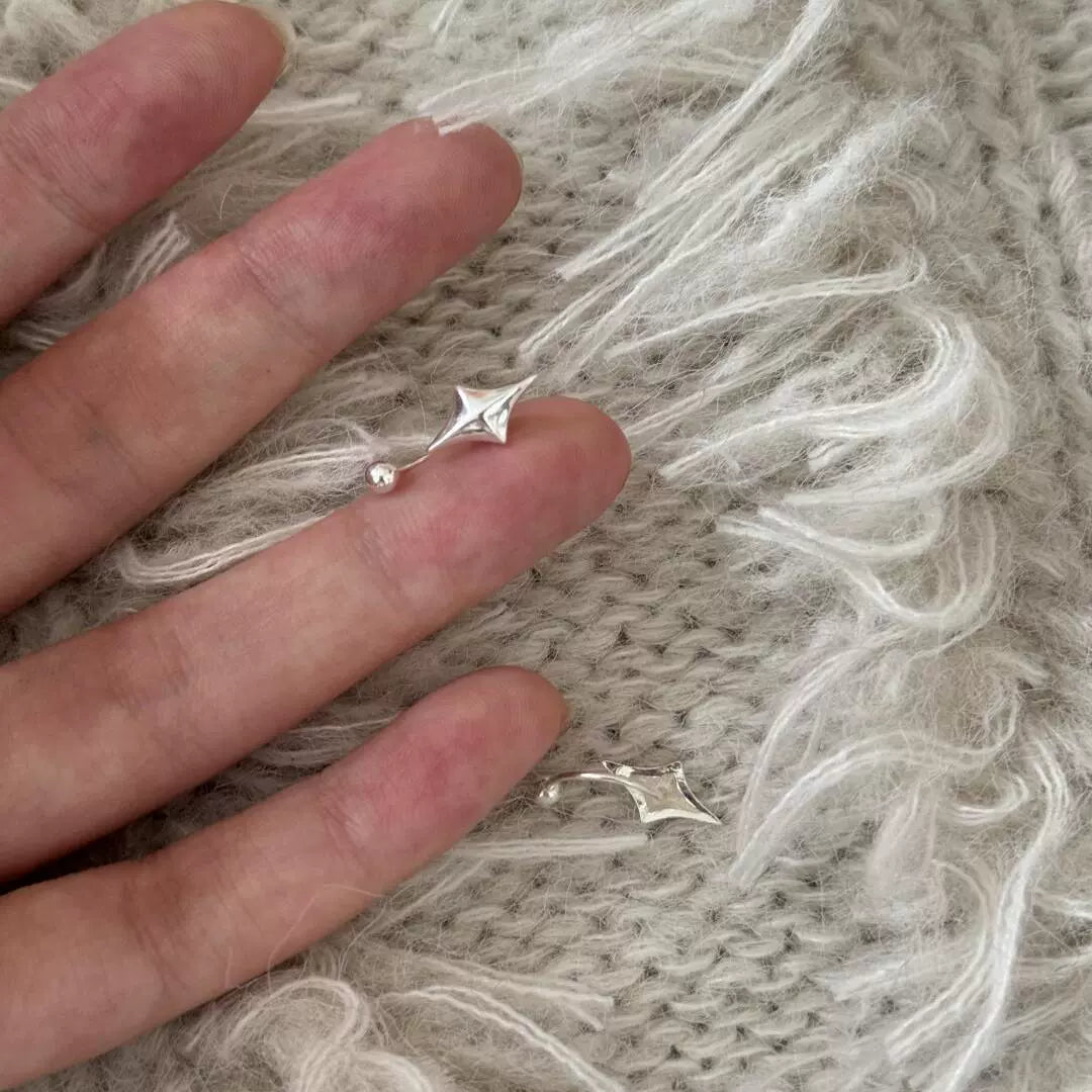 Lluvia Celestial Star Studs - Star Earrings