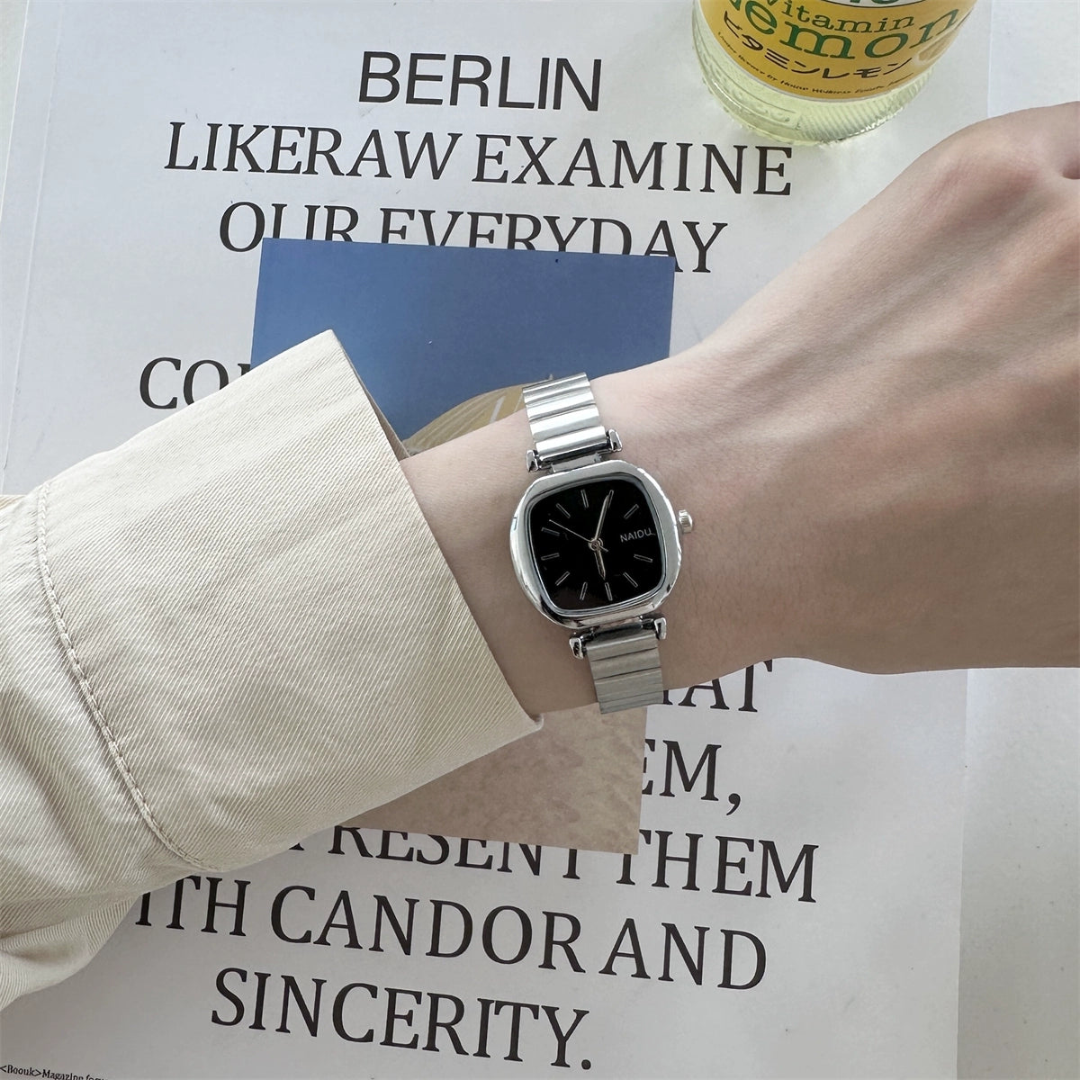 Ellaina Minimalist Cube Watch - Silver Band Black Dial [5COD1WBD]