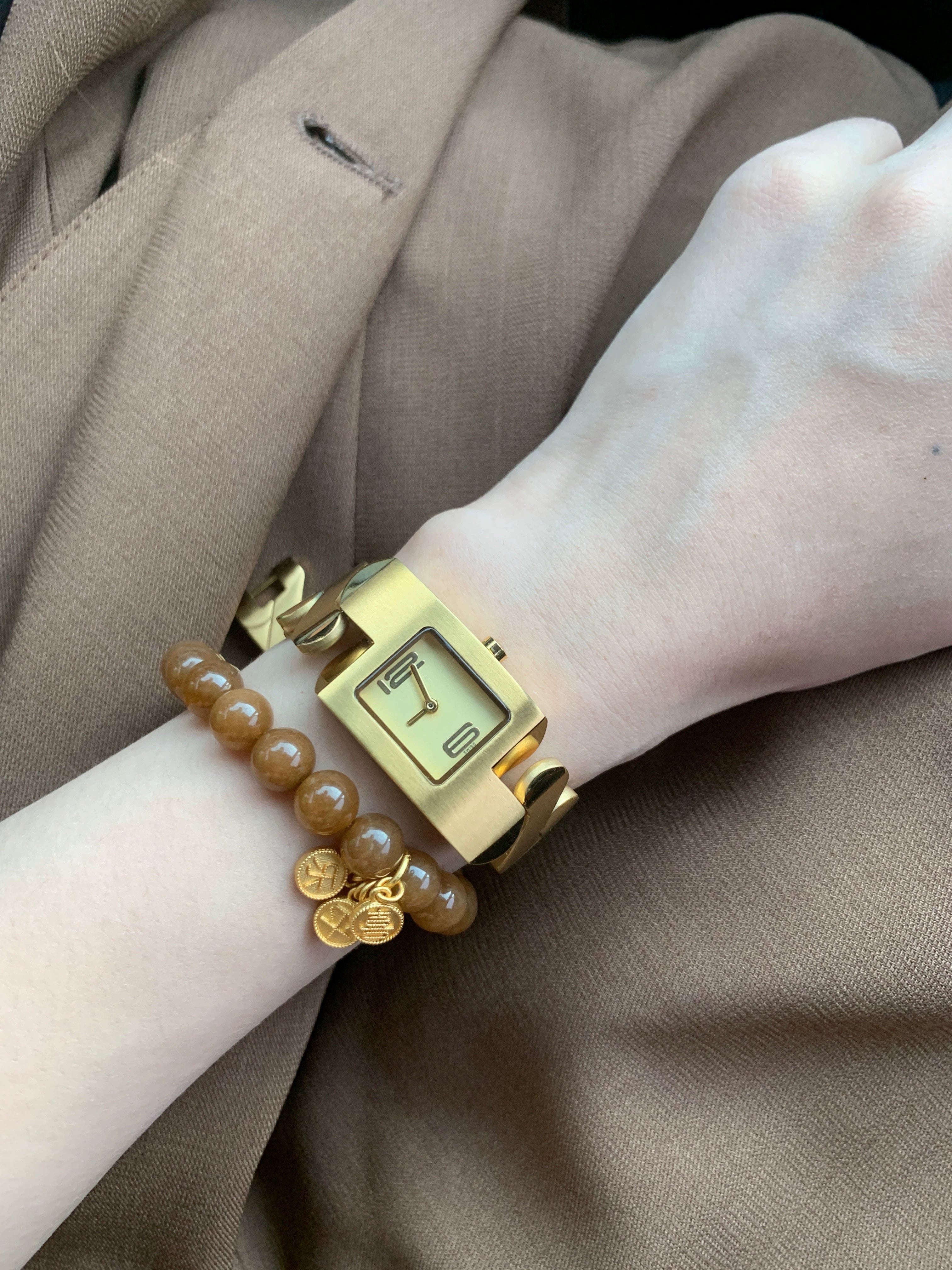 Khali Vintage Square Watch - Gold (Numeric Dial)