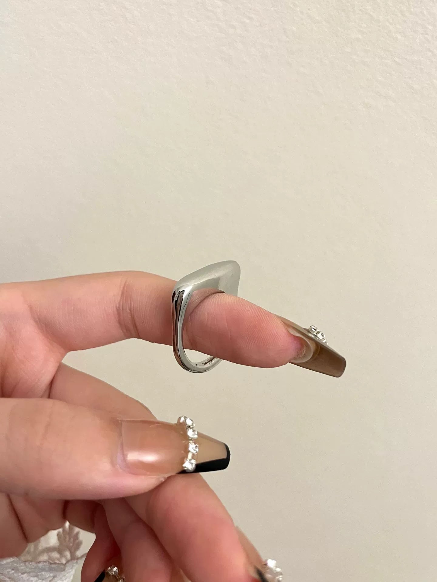 Porter Sculptural Enamel Ring - Silver [EU8XTPXM]