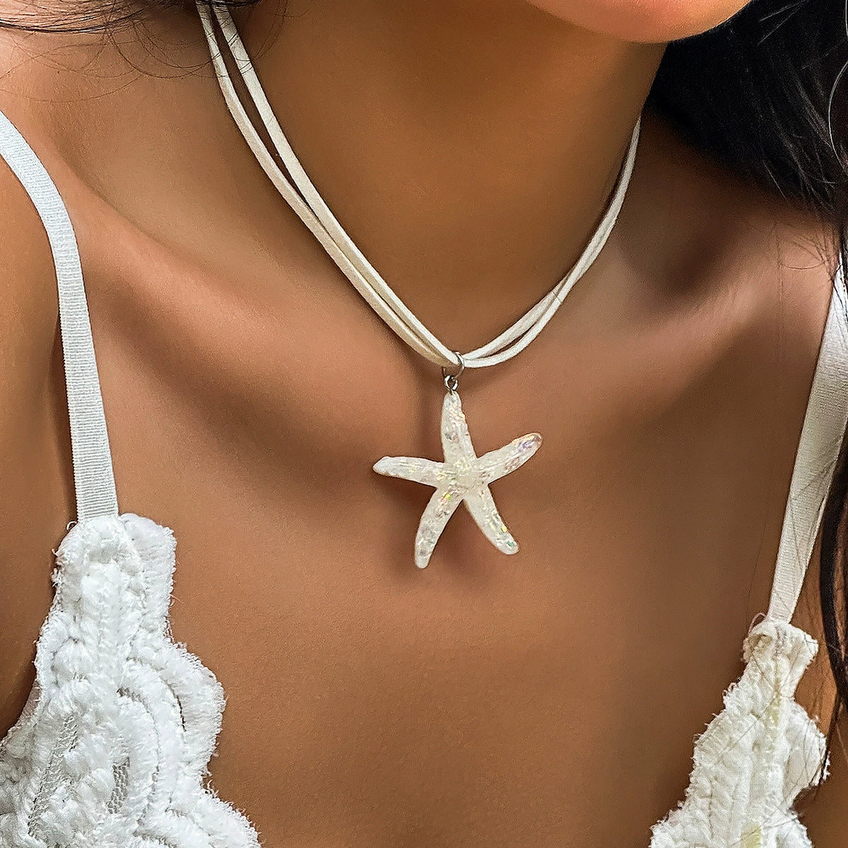 Kari Layered Starfish Necklace - White K + White Tassel [KCWYE31F]
