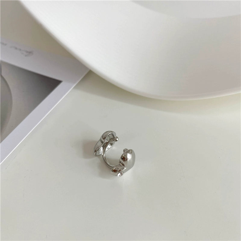 Amayra Silver Heart Ear Cuff - Silver [3VBYY67B]