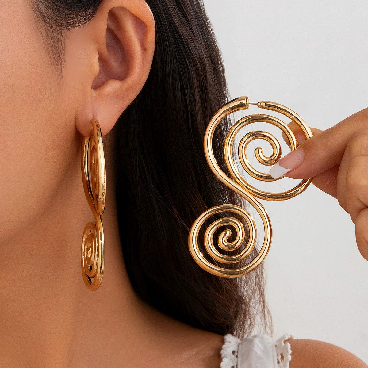 Ann Ocean-Inspired Spiral Earrings - 07 Gold [Q49WQIXE]