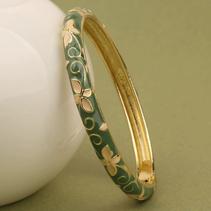 Eden Cloisonne Clover Bracelet - Dark Green [6V22S24R]