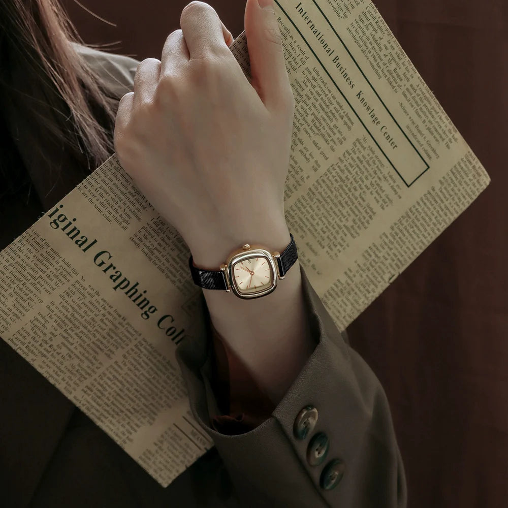 Isla Retro Petite Square Watch - Elegant Gold Black