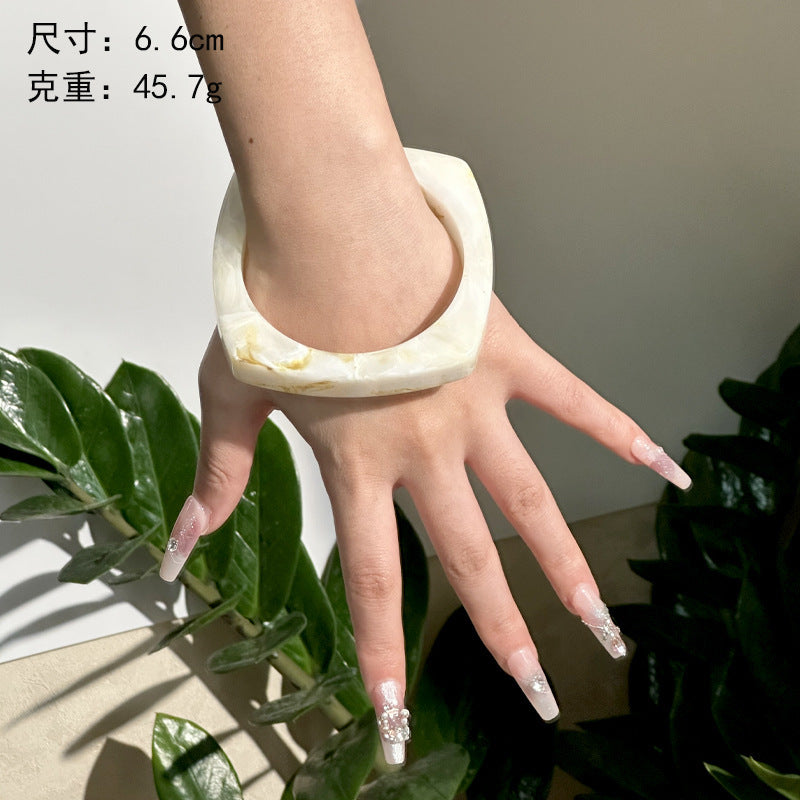 Ellasyn Sculptural Resin Cuff - E [8SEVL5HA]