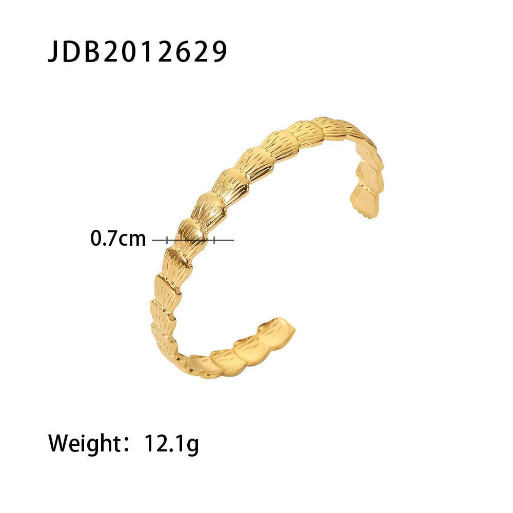 Ottilie Gold-Plated Shell Cuff - JDB2012629