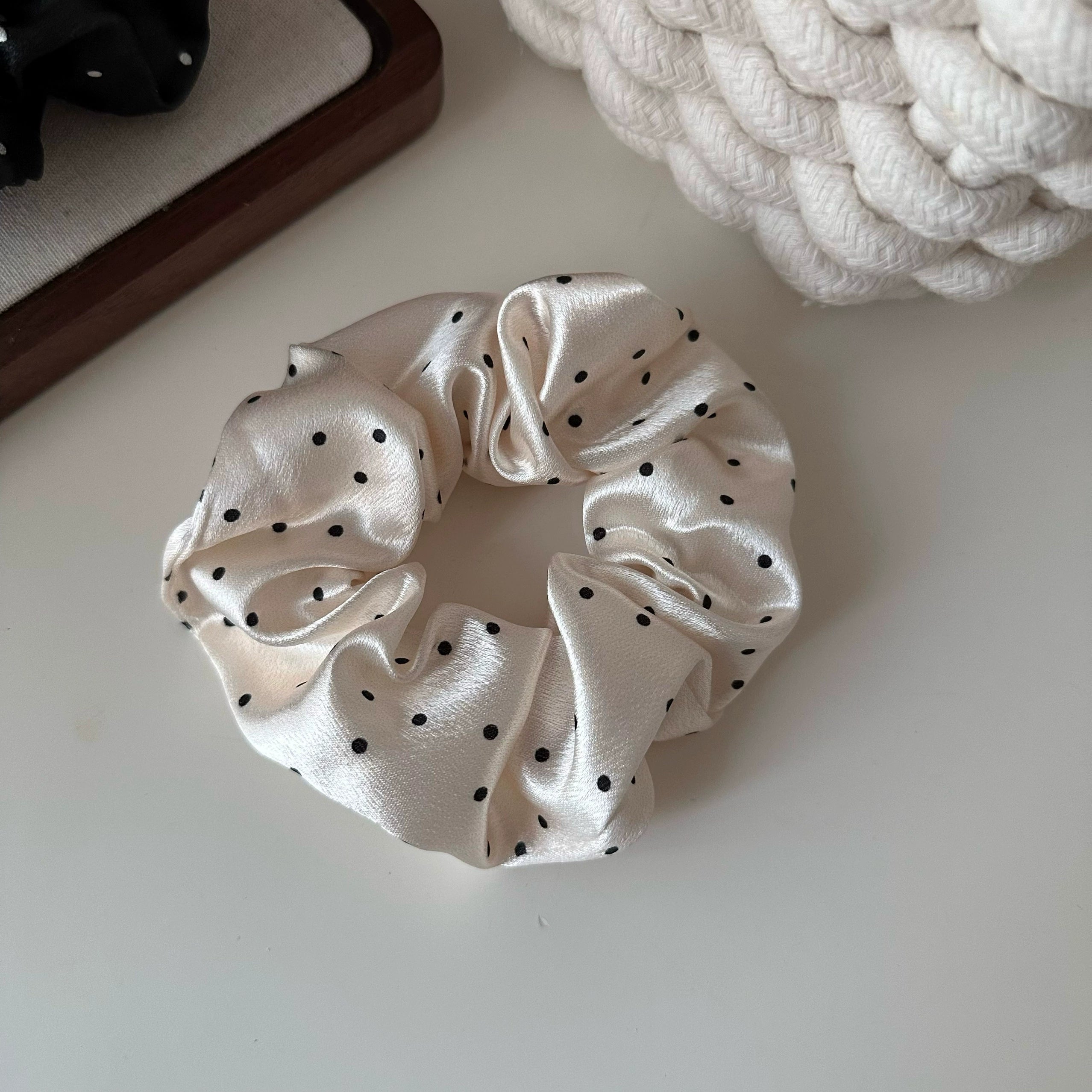 Zaria Polka Dot Satin Scrunchie - Small White [7YUMKZLO]