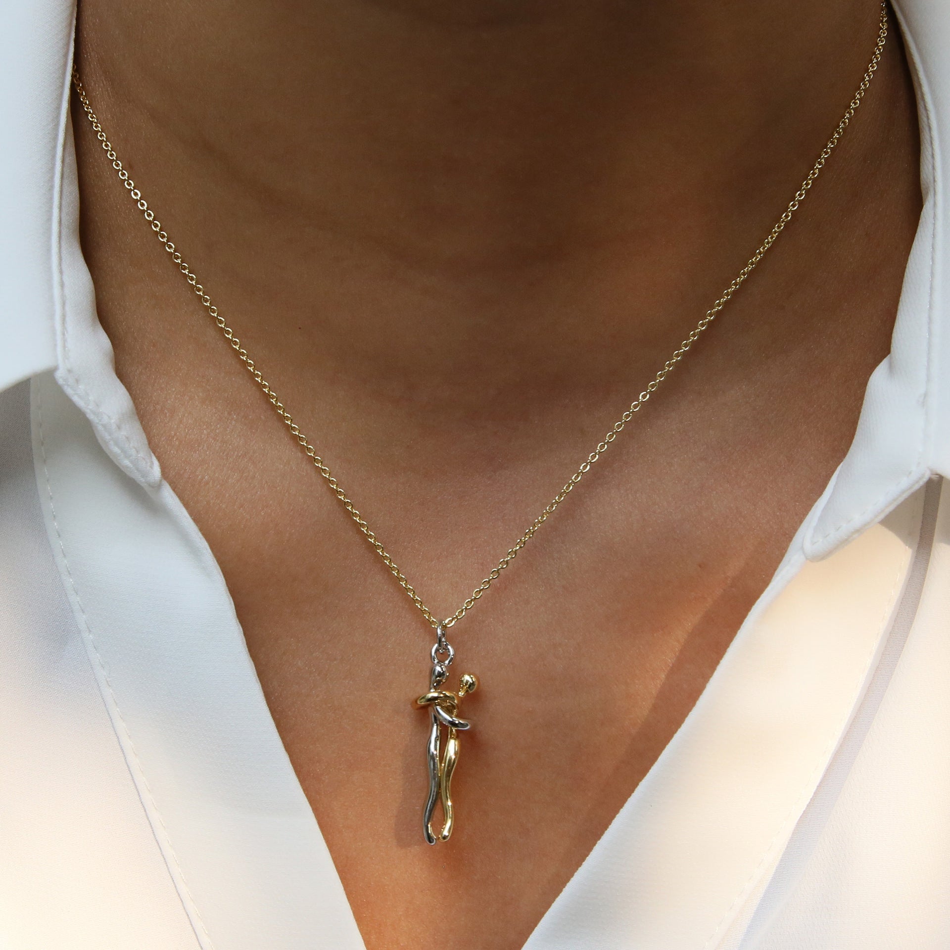 Ireland Embrace Heart Necklace - Classic Dual-Tone Necklace [W7WNUNFI]