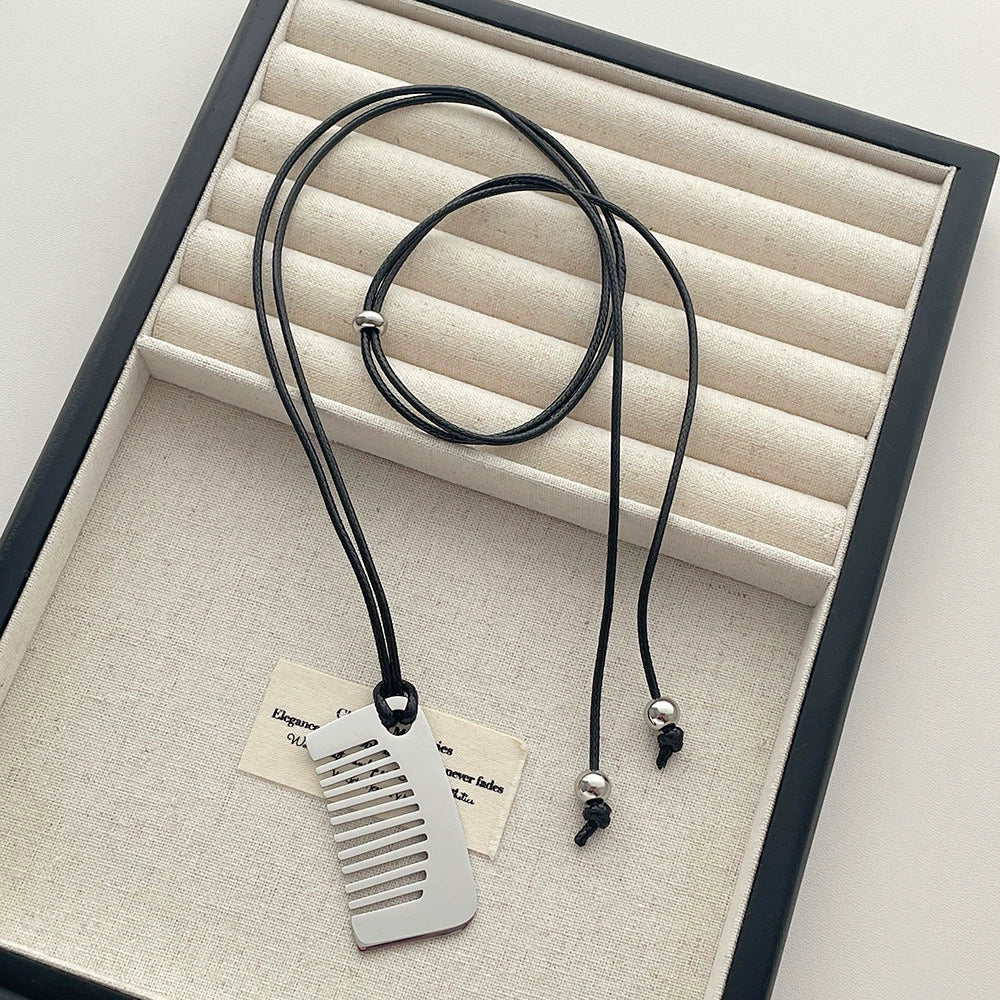 Adela Silver Comb Pendant Necklace - Small Long Comb Necklace [49OFO3CB]